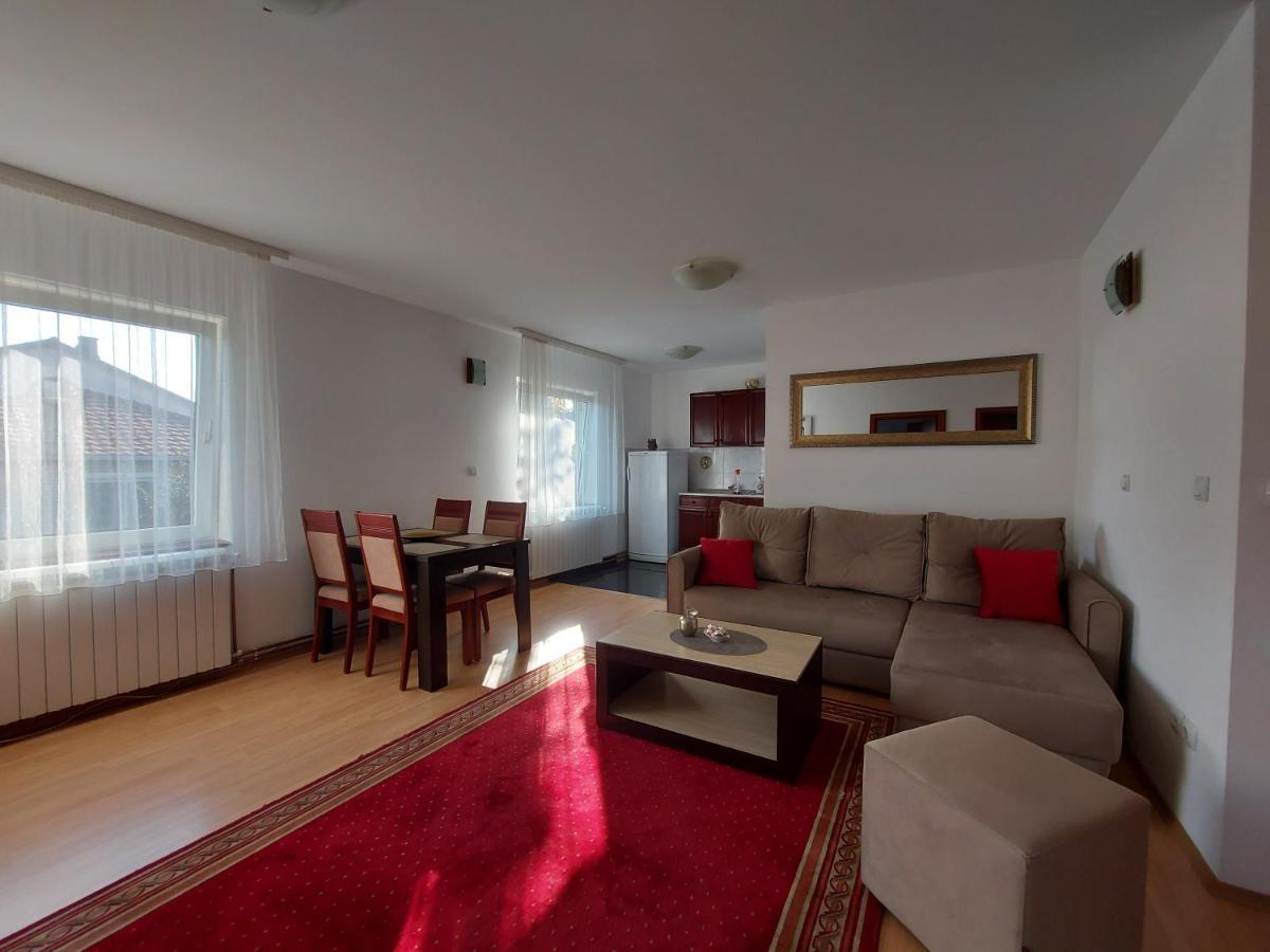 Helena Apartment Белград Экстерьер фото